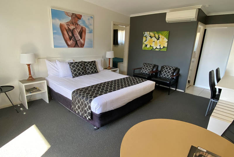 King 2 Bedroom Unit